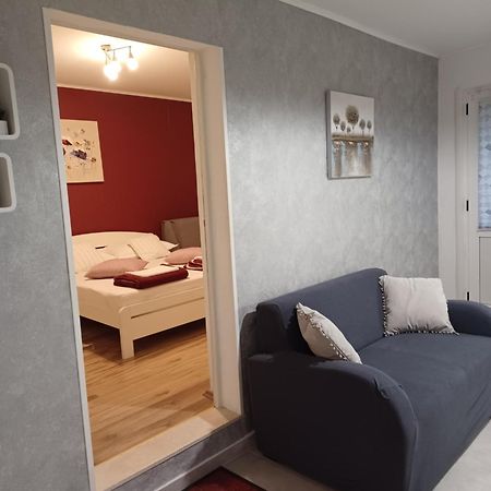 Apartment Mira Trogir Eksteriør billede