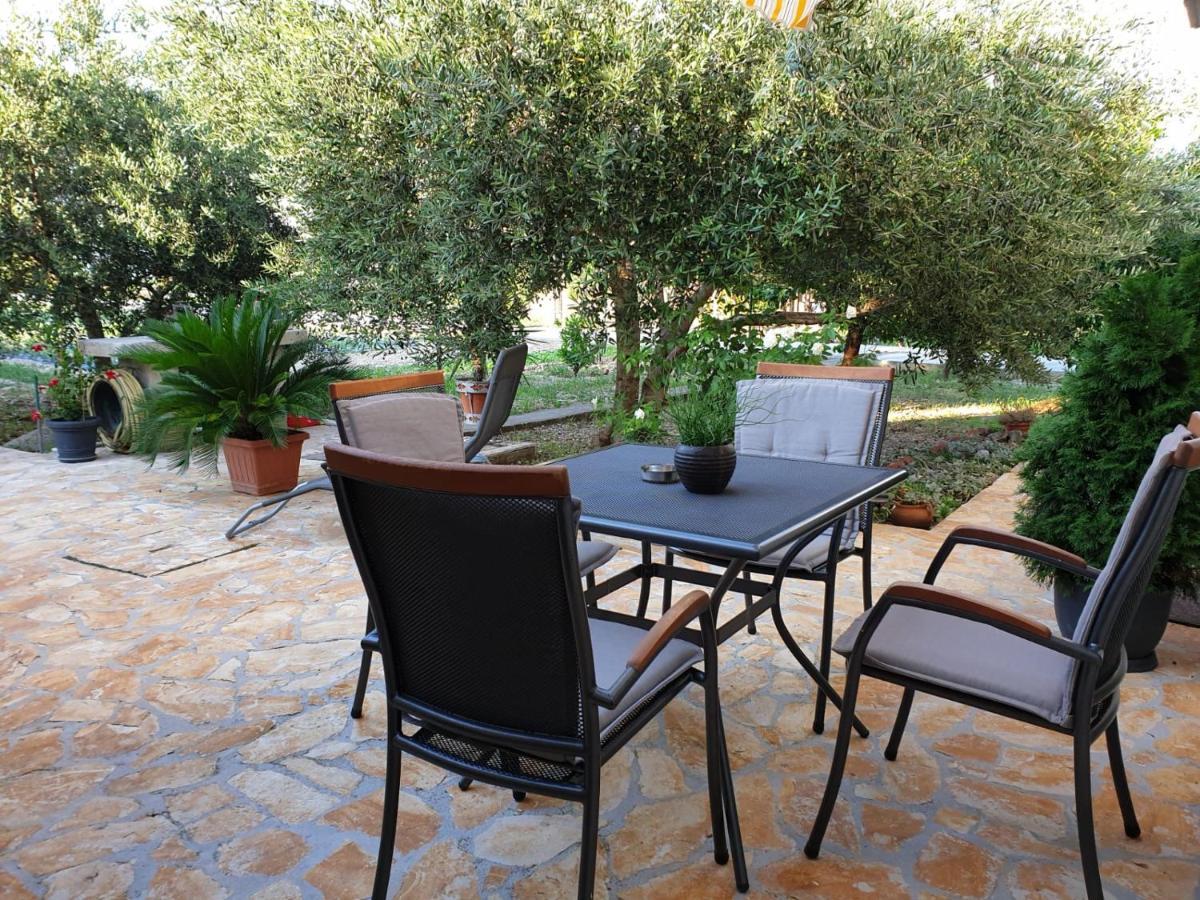 Apartment Mira Trogir Eksteriør billede