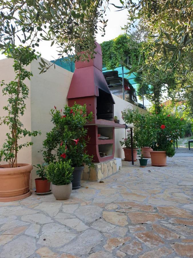 Apartment Mira Trogir Eksteriør billede